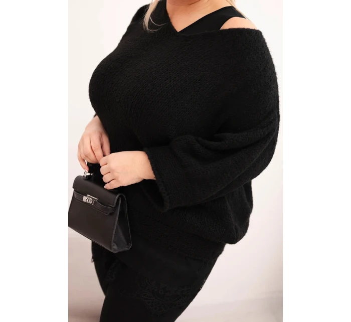 Dámská sada svetr s výstřihem do V a viskózová blůza s krajkovým spodním lemem černý Dámská sada svetr s výstřihem do V a viskózová blůza s krajkovým spodním lemem černý