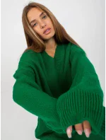 Dámské úpletové šaty LC SW model 20081235 Tmavě zelená - Rue Paris