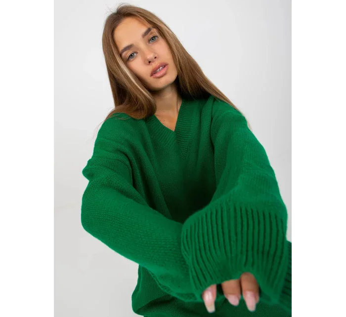 Dámské úpletové šaty LC SW model 20081235 Tmavě zelená - Rue Paris