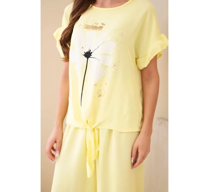 Dámský viskózový komplet s halenkou s potiskem a kalhotami žlutý
