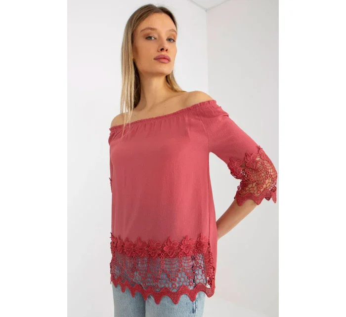 Halenka  model 176734 Lakerta