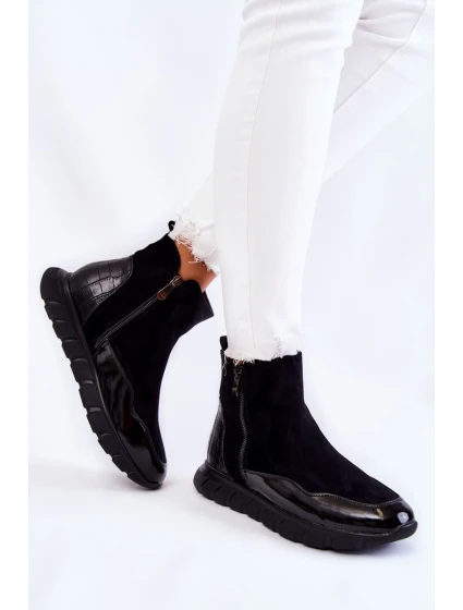 Semišové dámské kotníkové tenisky model 21601202 Černé - VINCEZA Semišové dámské kotníkové tenisky model 21601202 Černé - VINCEZA