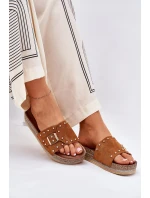 Dámské Pantofle Na Platformě S Přezkou A Camel model 21689943 - Boto Dámské Pantofle Na Platformě S Přezkou A Camel model 21689943 - Boto