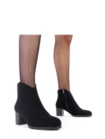 Boty na podpatku  model 218816 Solea