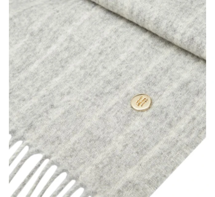 Tommy Hilfiger Elevated pruhovaná šála model 20121670 - Calvin Klein Tommy Hilfiger Elevated pruhovaná šála model 20121670 - Calvin Klein