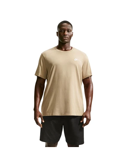 Pánské tričko Nike Club Tee, béžové, AR4997 297 Pánské tričko Nike Club Tee, béžové, AR4997 297