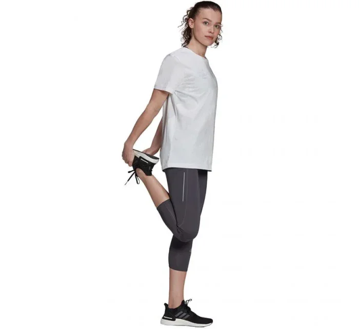 Tričko adidas Signature Tee W GV1345 Tričko adidas Signature Tee W GV1345