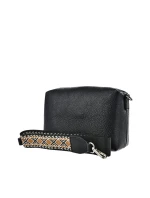 Malá kabelka s ozdobným páskem Big Star – černá Malá kabelka s ozdobným páskem Big Star – černá
