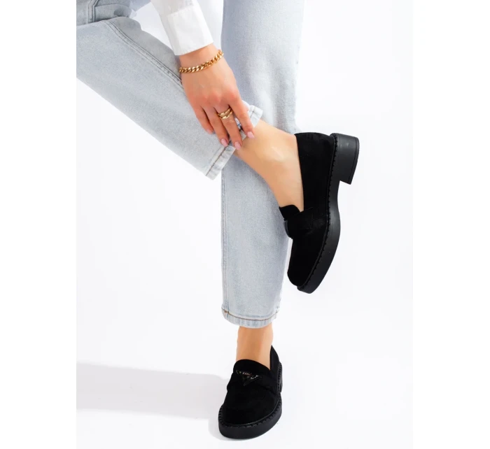 Zajímavé  mokasíny černé dámské bez podpatku