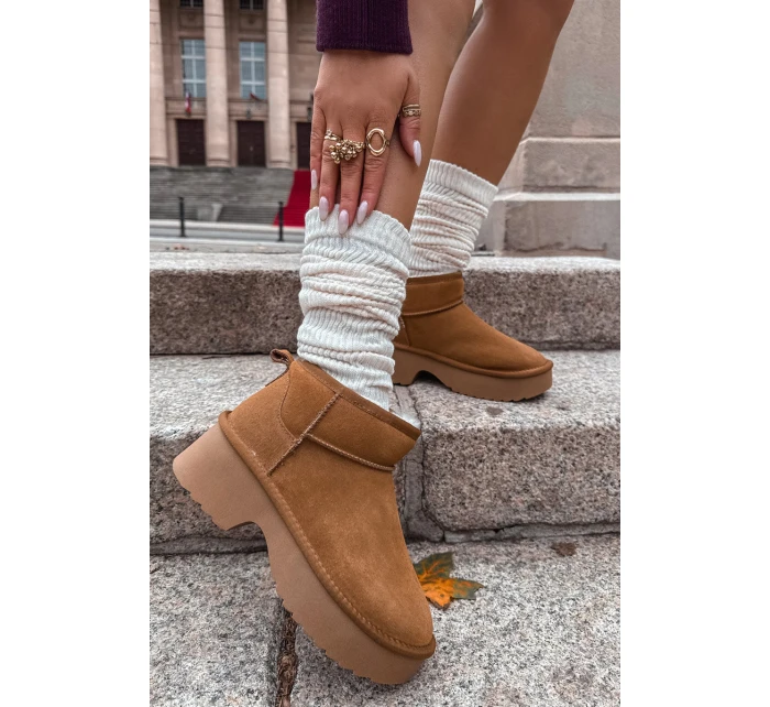 Sněhule z přírodního s podšívkou Camel model 21714776 - Boto Sněhule z přírodního s podšívkou Camel model 21714776 - Boto