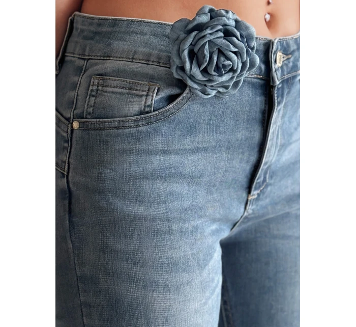 Dámské džínové zvonové kalhoty s květinou FLOWERSSE modré FashionStreet UY2677 Dámské džínové zvonové kalhoty s květinou FLOWERSSE modré FashionStreet UY2677