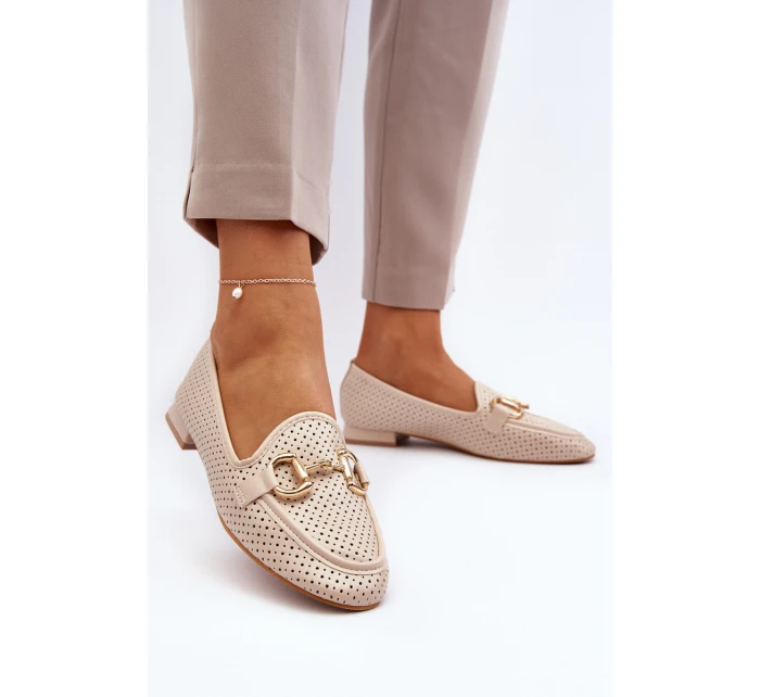 Dámské mokasíny na ploché podrážce s ozdobou béžové model 21650953 - Boto Dámské mokasíny na ploché podrážce s ozdobou béžové model 21650953 - Boto