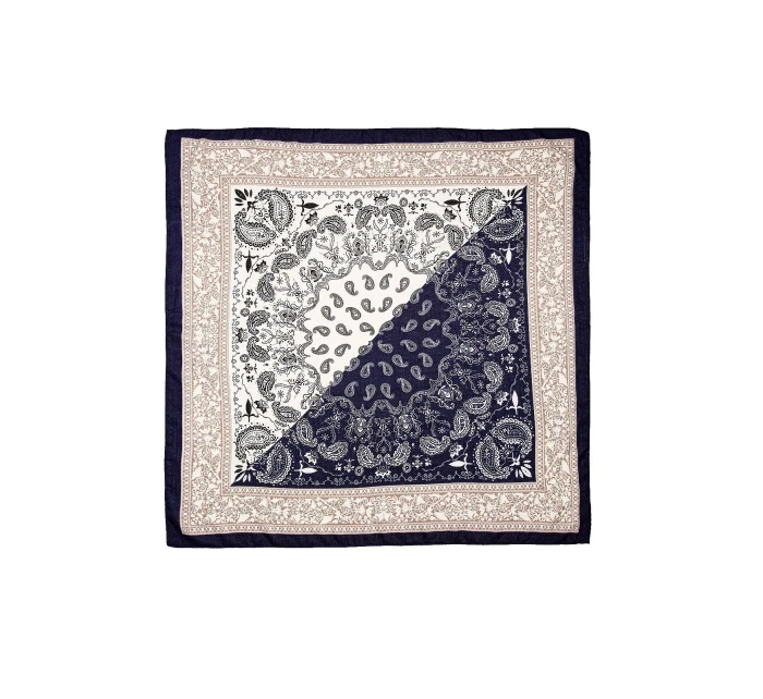 Šátek model 21896692 - Moraj Šátek model 21896692 - Moraj