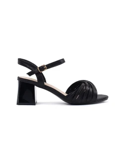 Krásné černé dámské  sandály na širokém podpatku