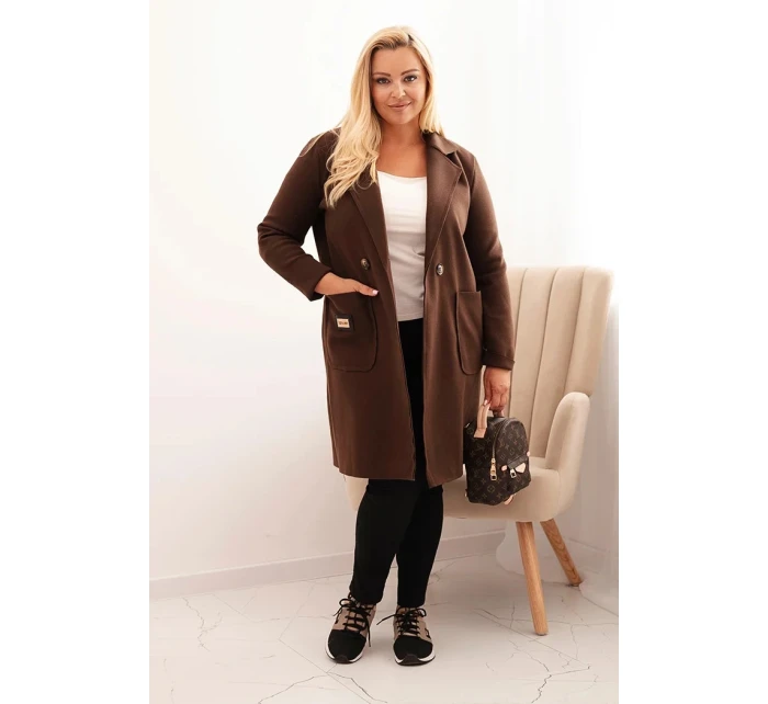 Dámský elegantní kabát Plus Size s límcem a velkými kapsami hnědý Dámský elegantní kabát Plus Size s límcem a velkými kapsami hnědý