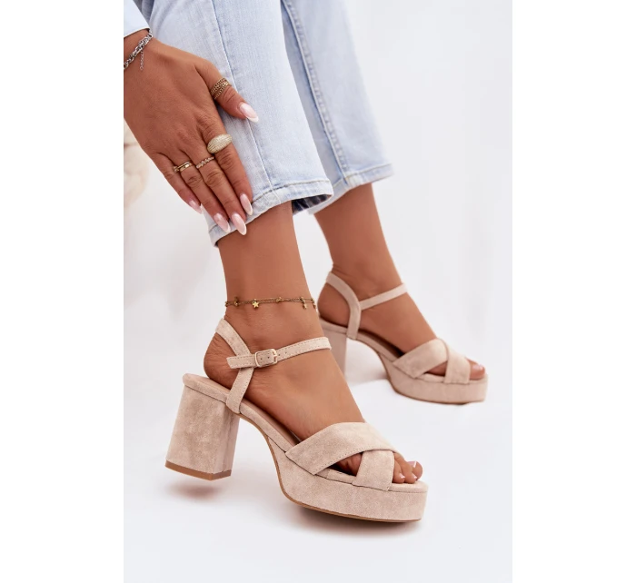 Dámské sandály na podpatku béžové Janelia