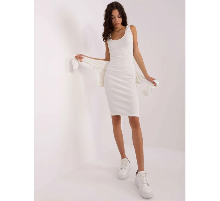 EM KMPL 819 set 2.64P ecru