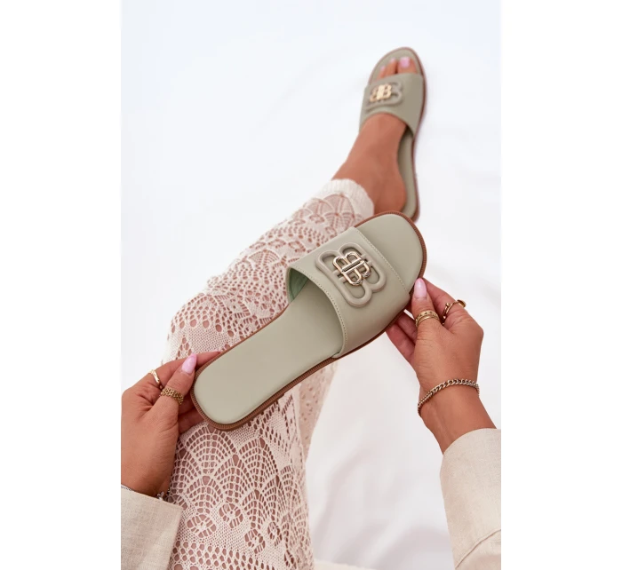 Ploché Dámské Pantofle S Ozdobným Detalem Zelené model 21699585 - Boto Ploché Dámské Pantofle S Ozdobným Detalem Zelené model 21699585 - Boto