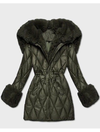 Bunda v khaki barvě s kožešinovou kapucí, která tvoří límec (T3-2635#-22)