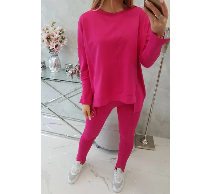 Souprava s oversize halenkou fuchsiové barvy