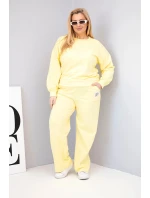 Dámský komplet Plus Size bavlněný s volnou mikinou a kalhotami s širokou nohavicí žlutý