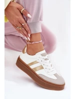 Dámské tenisky na platformě z eko kůže Elaraven – bílo-zlaté Dámské tenisky na platformě z eko kůže Elaraven – bílo-zlaté