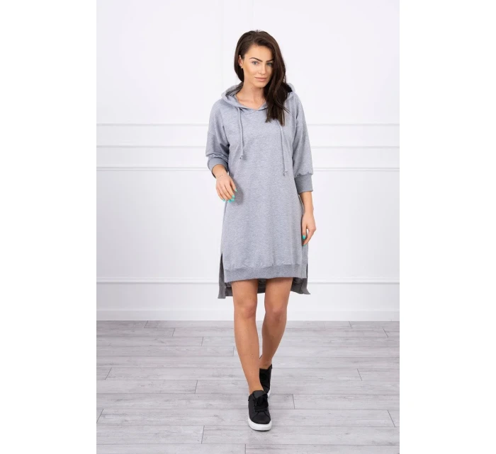 Šaty s kapucí a delšími zády šedé