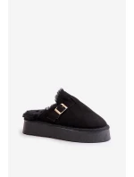 Dámské Pantofle Na Silné Podešvi S Kožíškem A Přezkou Černé model 21677923 - Boto Dámské Pantofle Na Silné Podešvi S Kožíškem A Přezkou Černé model 21677923 - Boto