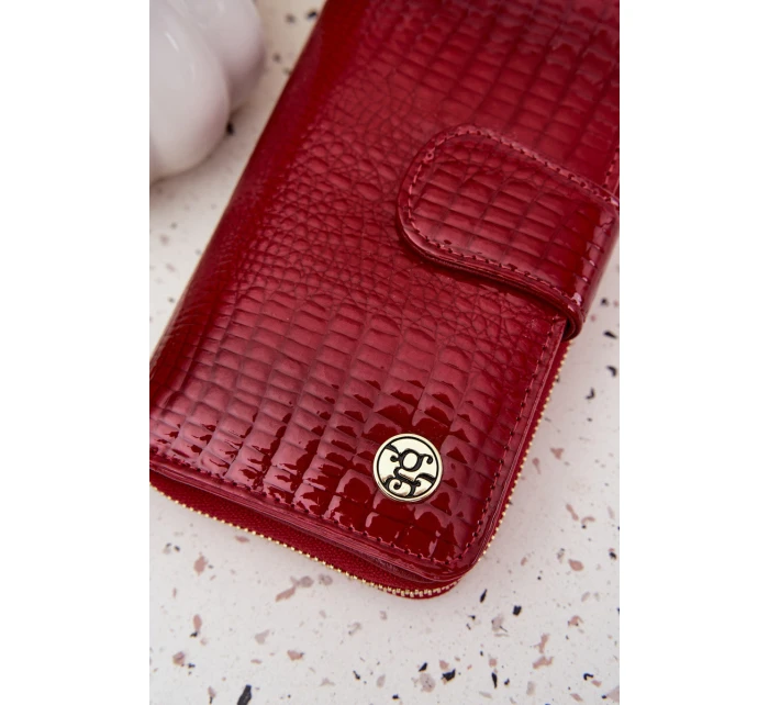 Lakovaná dámská peněženka s ražbou a zlatým detailem Evlinne – červená
