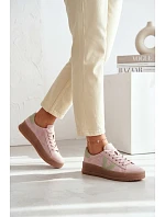 Dámské tenisky z přírodního semiše na platformě model 22069636 růžové - VINCEZA