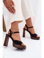 Dámské sandály na podpatku a platformě z eko semiše Černé model 21943416 - Boto
