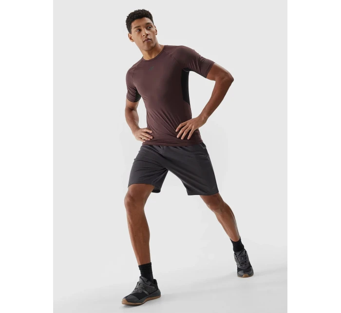 Pánské sportovní rychleschnoucí tričko 4F - hnědé Pánské sportovní rychleschnoucí tričko 4F - hnědé
