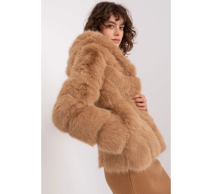 Bunda model 188848 AT Bunda model 188848 AT