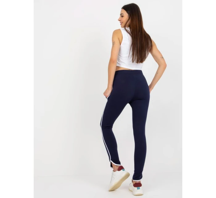 Námořnicky modré základní teplákové kalhoty s lemováním RUE PARIS model 21767862 Námořnicky modré základní teplákové kalhoty s lemováním RUE PARIS model 21767862