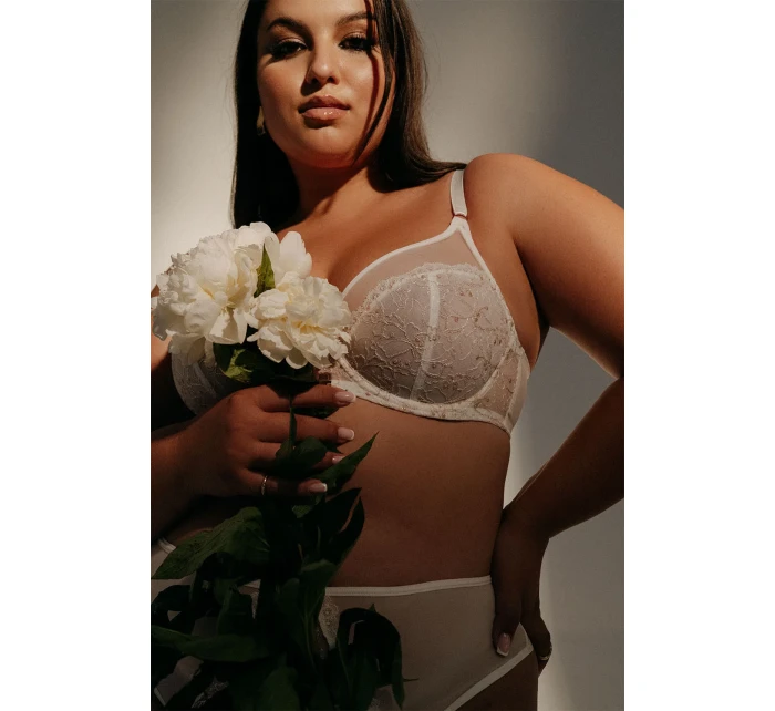 Ava 1396 Barva křišťálu: ecru Ava 1396 Barva křišťálu: ecru