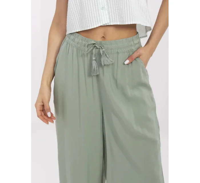 Spodnie model 21057952 pistacjowy - FPrice Spodnie model 21057952 pistacjowy - FPrice