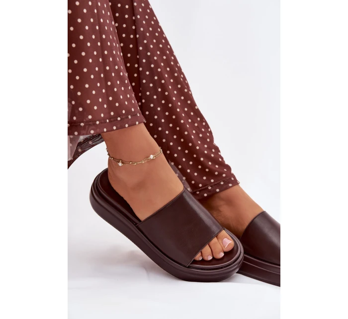 Dámské nazouváky na platformě model 21918992 - Boto