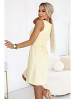 296-16 VICTORIA Trapézové šaty bez rukávů s páskem - máslově žluté