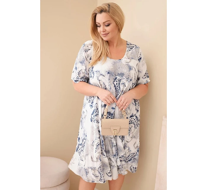 Dámské viskózové šaty Plus Size s krátkým rukávem a model 22043098 střihem béžová - K-Fashion