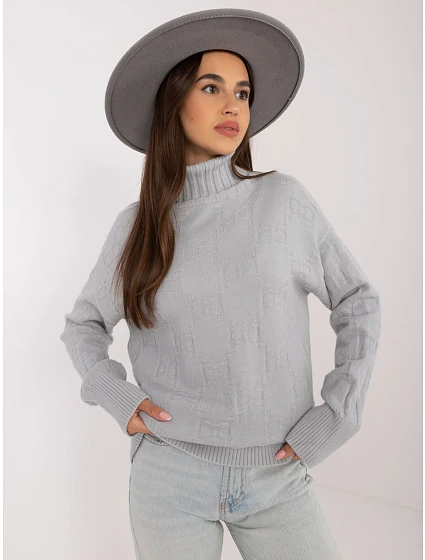 Sweter AT SW szary model 20470297 - FPrice Sweter AT SW szary model 20470297 - FPrice