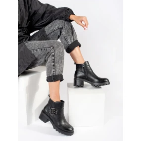 Módní dámské  kotníčkové boty černé na širokém podpatku