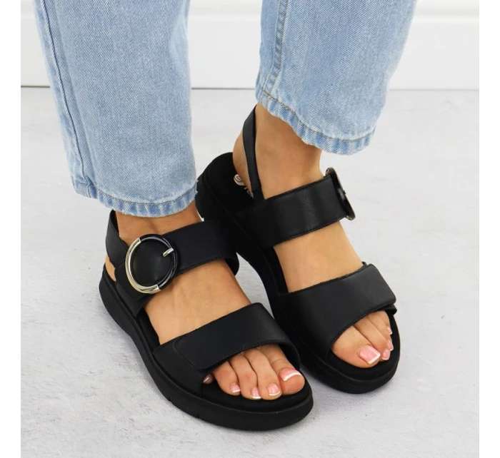 Dámské kožené sandály na platformě černé model 21904806 - Remonte