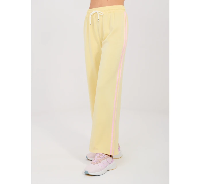 Sada IT KMPL 21782.91 světle žlutá Sada IT KMPL 21782.91 světle žlutá