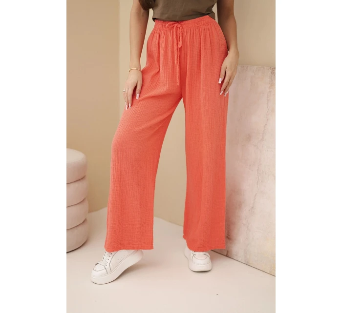 Kalhoty mušelínové s širokým nohavicí malinové