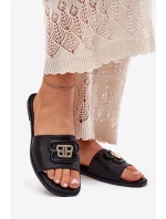 Ploché Dámské Pantofle S Dekorativním Detalem Černé model 21699571 - Boto Ploché Dámské Pantofle S Dekorativním Detalem Černé model 21699571 - Boto