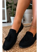 Dámské mokasíny s podrážkou a třásněmi Černé model 21919062 - Boto Dámské mokasíny s podrážkou a třásněmi Černé model 21919062 - Boto