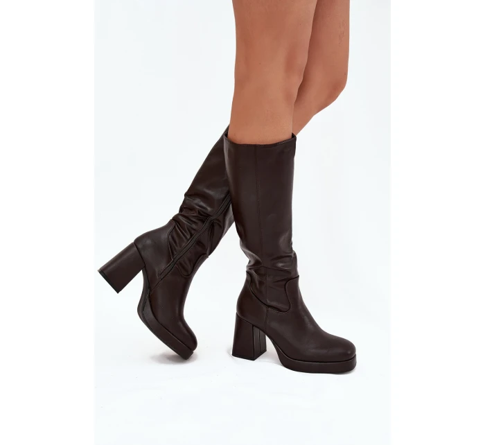 Dámské Kozačky Kolena Na Zip Podpatky Hnědé model 21704914 - Boto