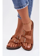 Dámské pantofle s přezkami Camel model 21943304 - Boto Dámské pantofle s přezkami Camel model 21943304 - Boto