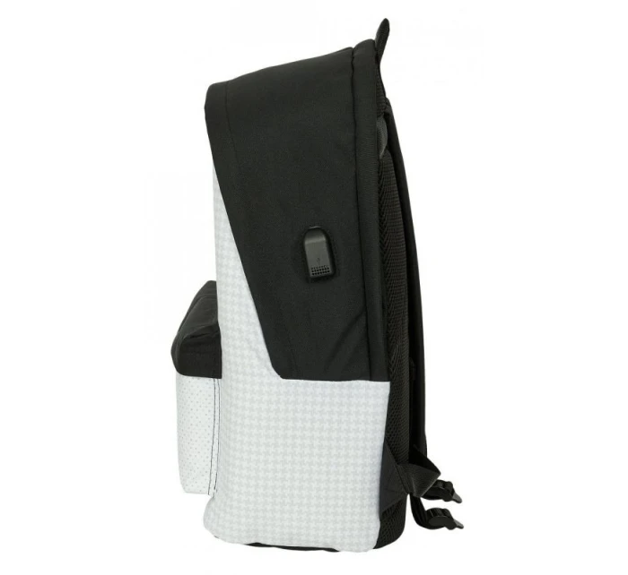 Sportovní batoh Realu Madrid s pro notebook model 20869481 - Inny Sportovní batoh Realu Madrid s pro notebook model 20869481 - Inny