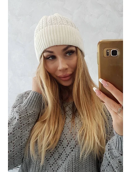 Tenká čepice Veronica model 18750393 ecru - K-Fashion